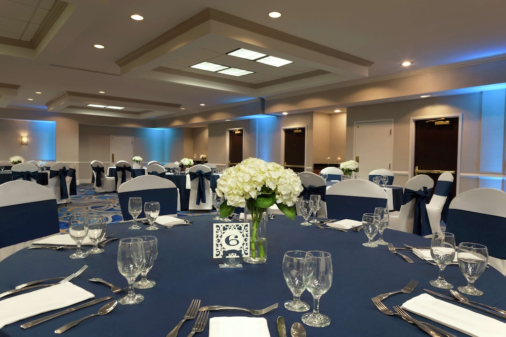 DoubleTree by Hilton Hotel Annapolis - photo 36