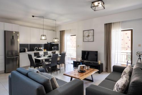 Nadine 1 — 4-Star Luxury Hotel in Agios Nikolaos, Greece