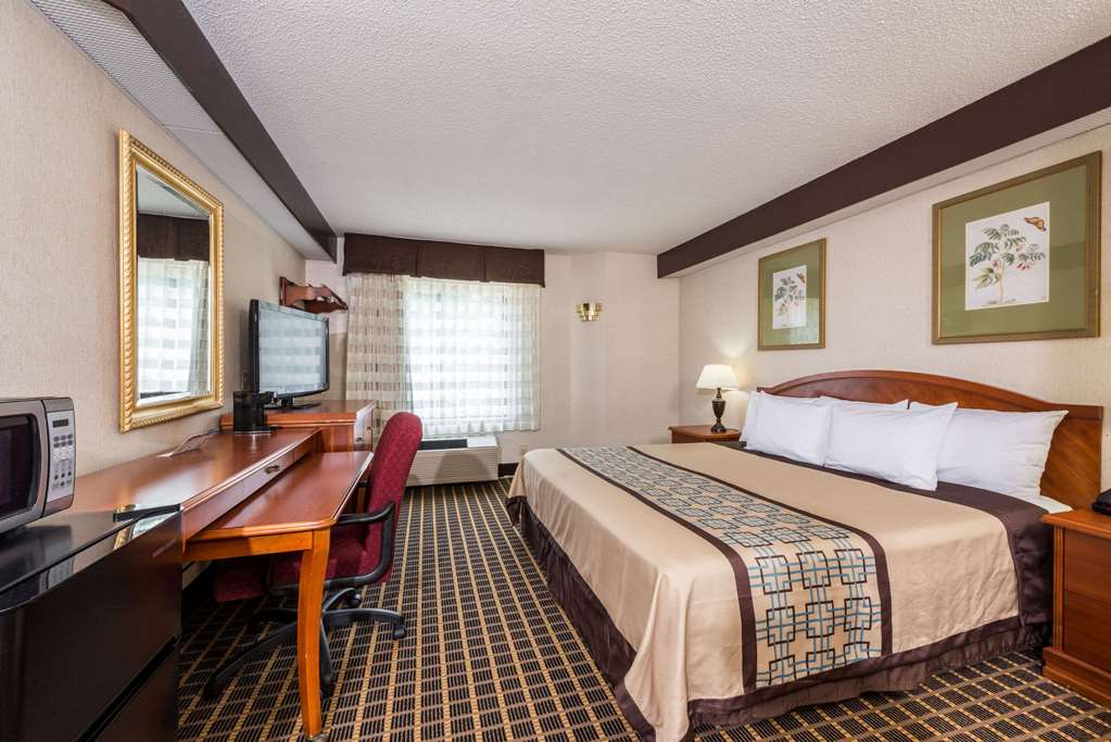 Days Inn by Wyndham Yadkinville - photo 8