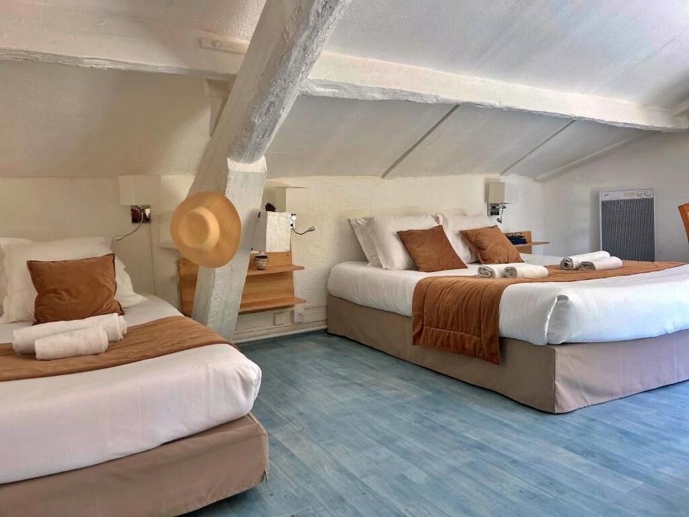 Les callunes in Annot, France