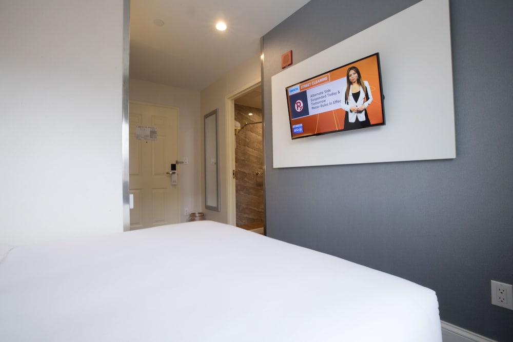 Mayflower Boutique Hotel - photo 12