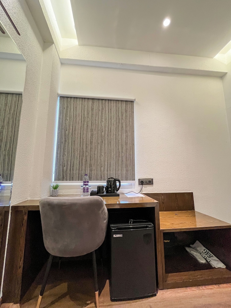 Wishotel Premier Parth Residency — Deoria — photo 5