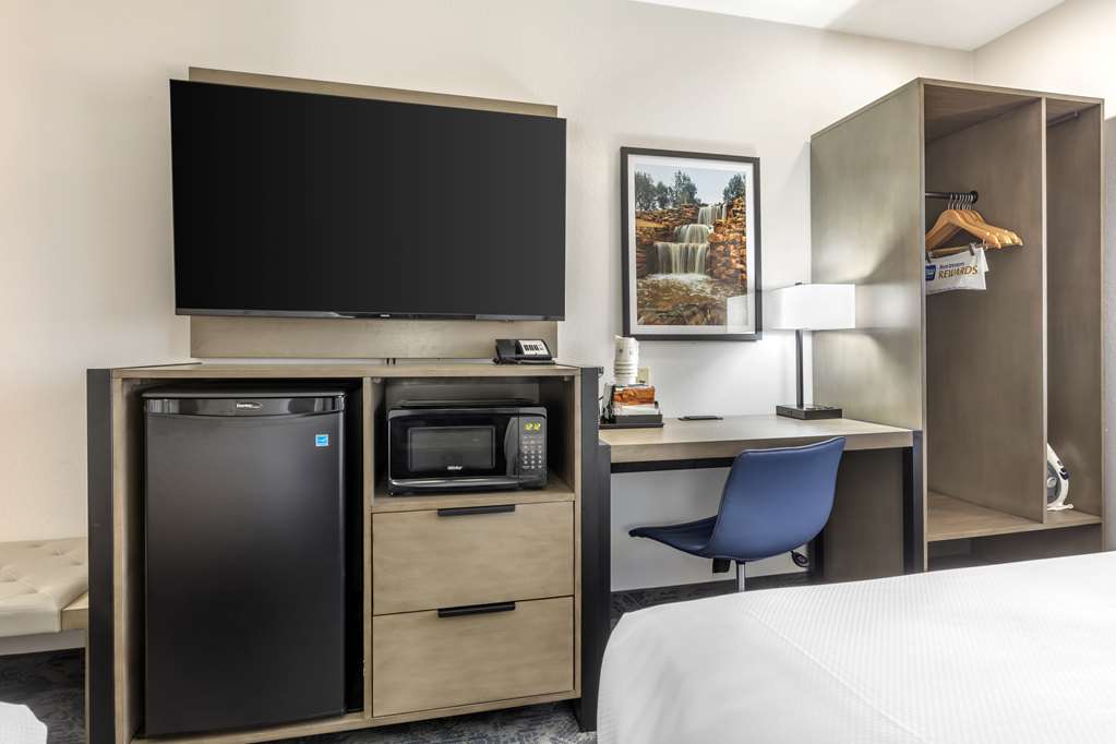 Best Western North Side Inn - photo 14