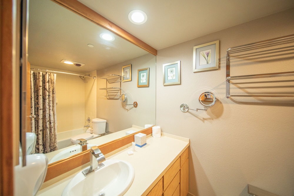 Lakeside Village by Vail Resorts - photo 10