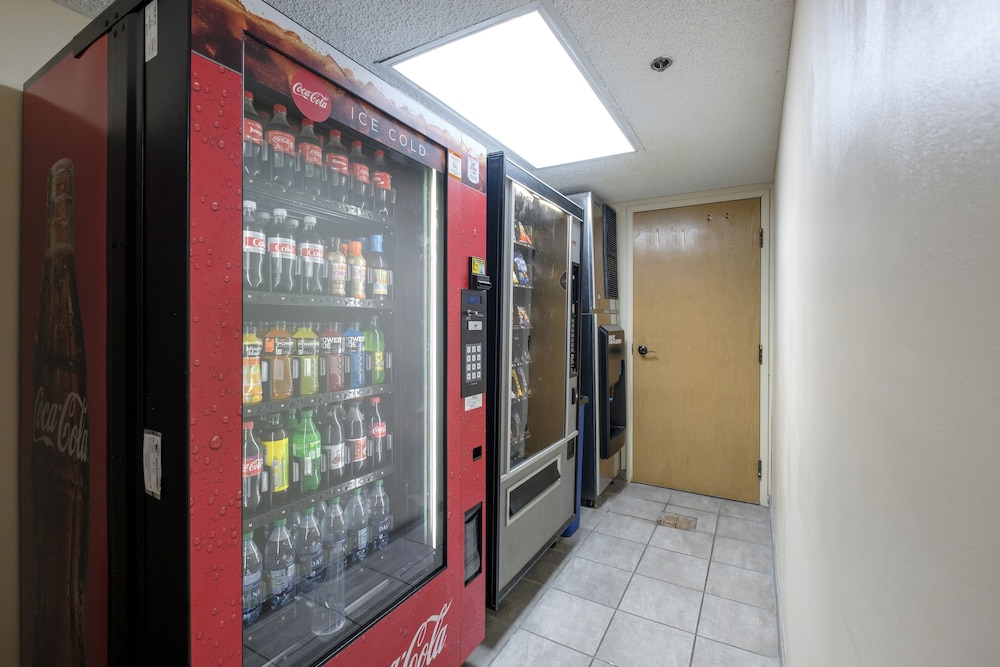 Red Roof Inn Plus Palm Coast - photo 40