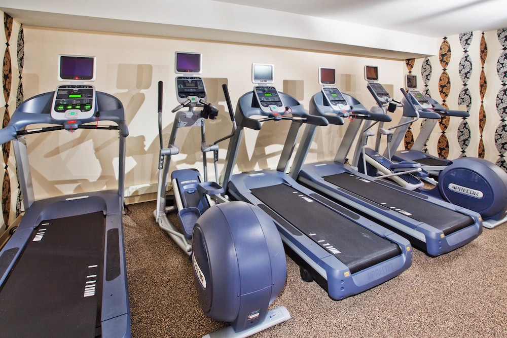 Crowne Plaza Charleston Airport Conv Ctr by IHG - photo 21