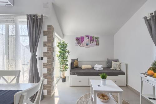 Apartments La Mer — 4-Star Luxury Hotel in Pula, Croatia