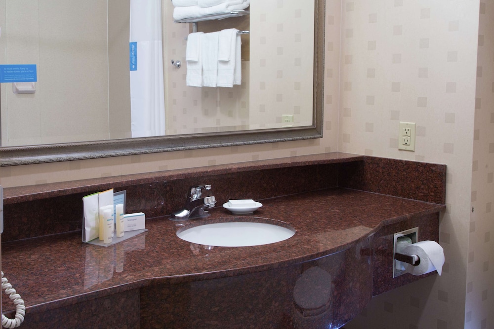 Hampton Inn Oxford West - photo 38