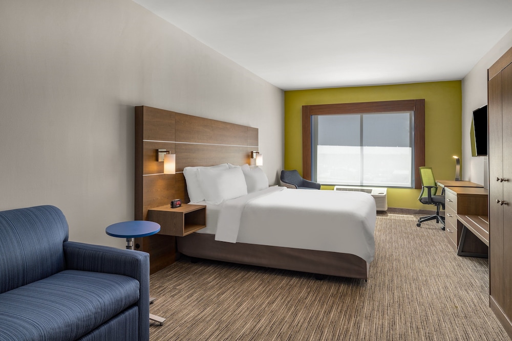 Holiday Inn Express Hotel & Suites Graham by IHG - photo 15