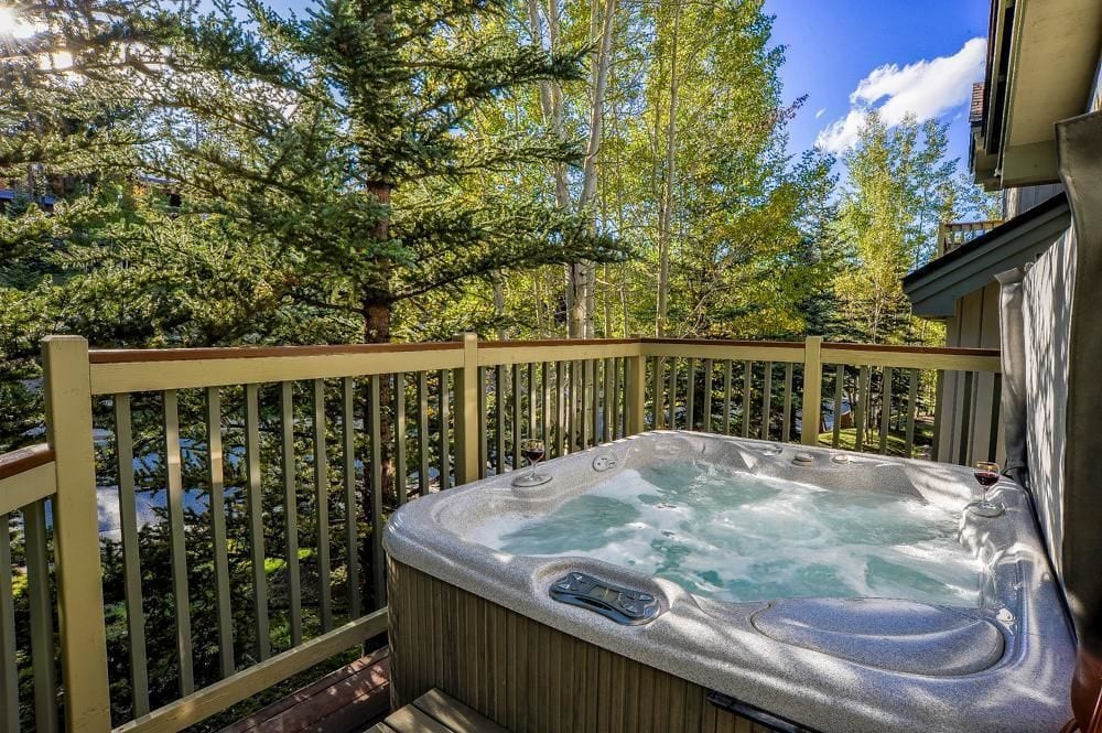 ResortQuest Highlander Townhomes - featured photo