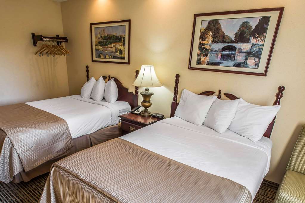 Quality Inn Kingsport South - photo 12