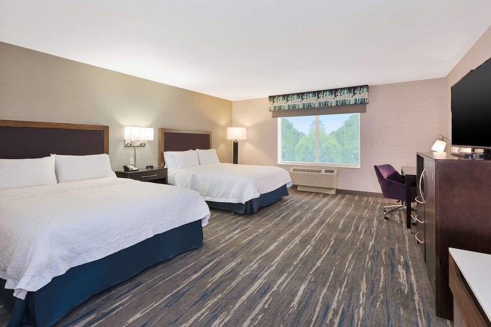 Hampton Inn & Suites Flint Grand Blanc - photo 13