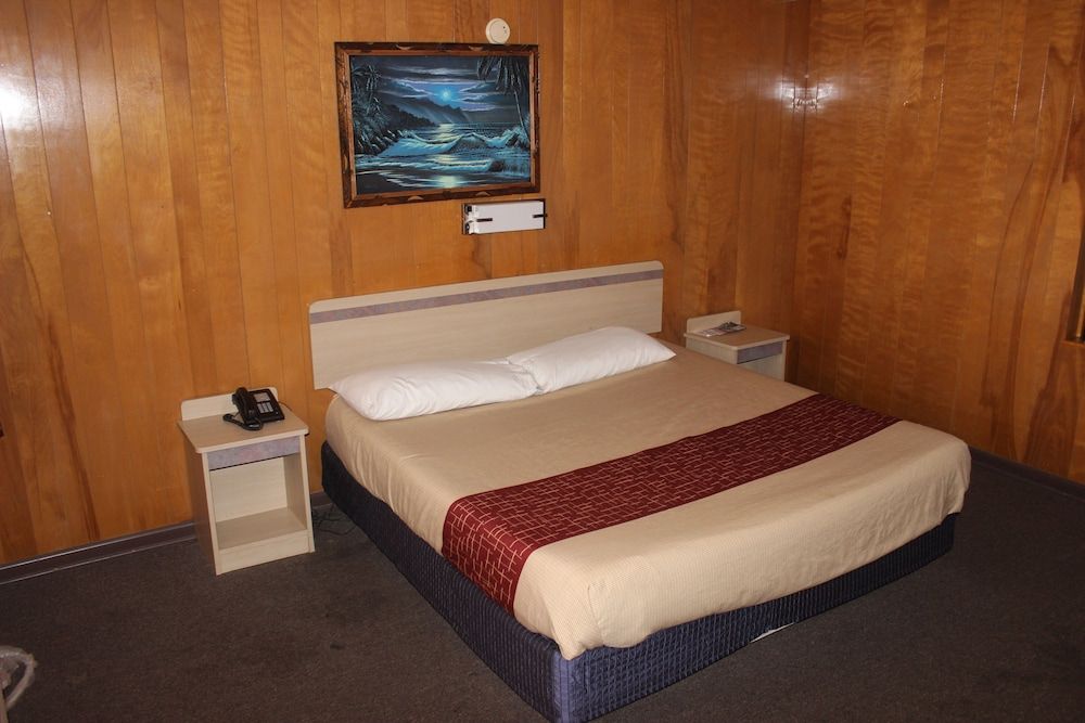 Budget Inn Pulaski - photo 10