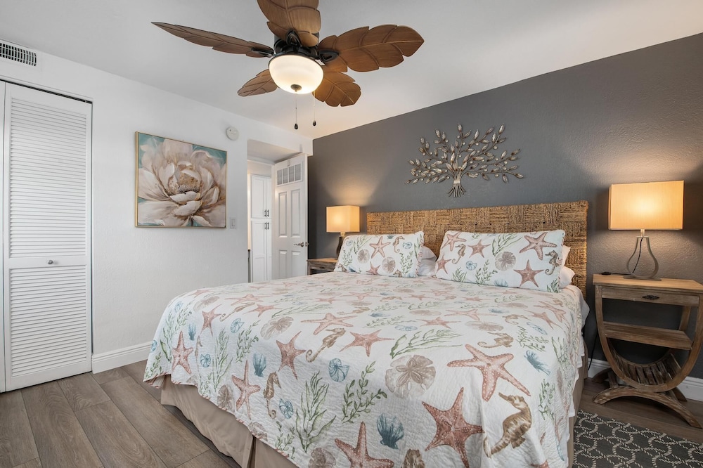A Beach Retreat - photo 34