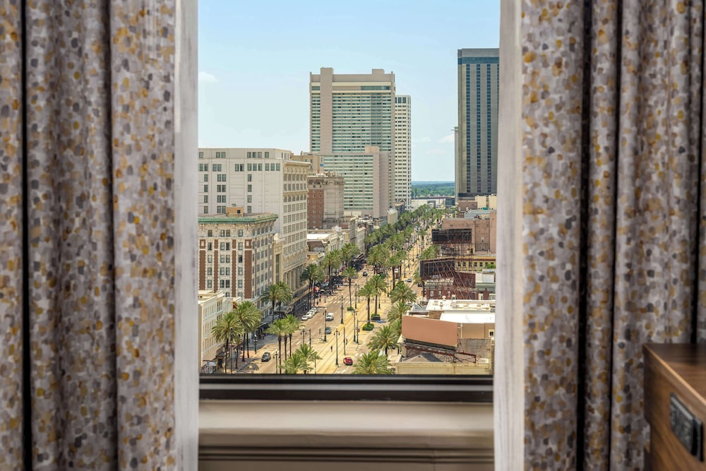 Hampton Inn & Suites by Hilton New Orleans Canal St. French Quarter - photo 40