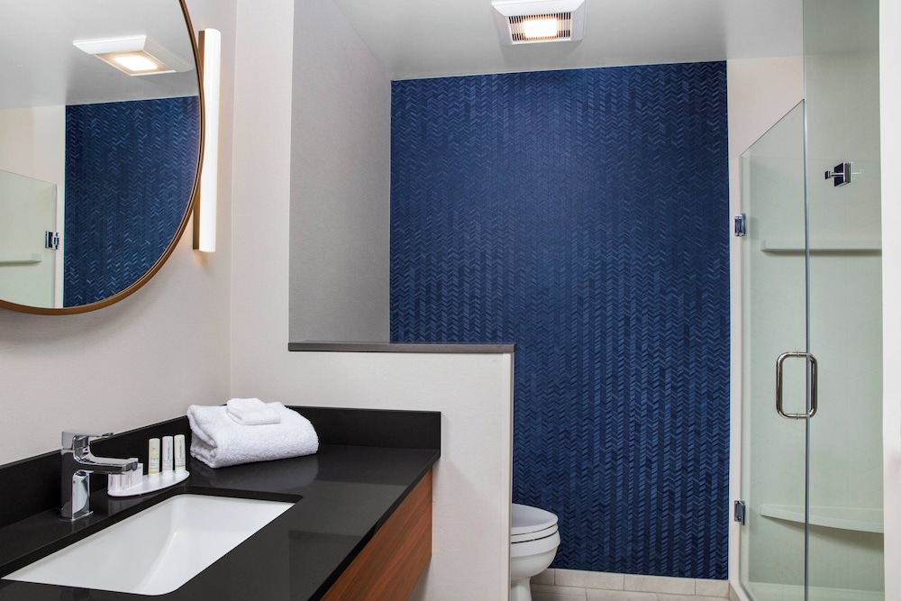 Fairfield Inn & Suites by Marriott Lebanon near Expo Center - photo 24
