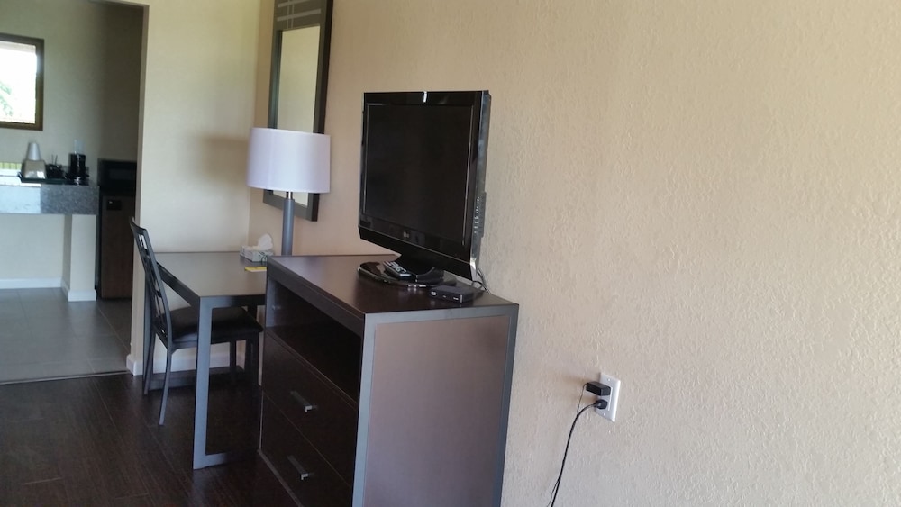 The Heart Of Texas Motel - photo 25