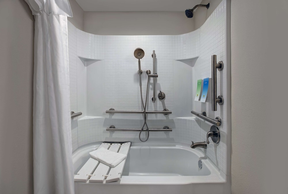 Home2 Suites by Hilton Yuma Pivot Point - photo 29