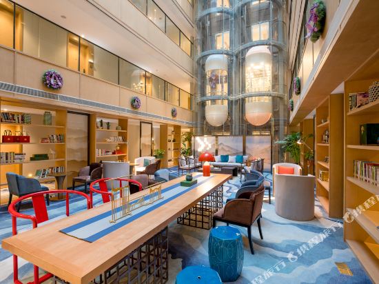 Shilily Mangata Paradise Lake Hotel in Hangzhou, People's Republic of China