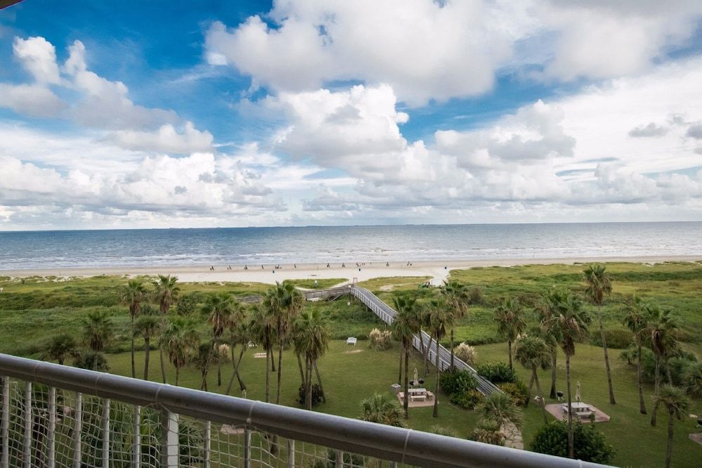 The Galvestonian Resort - photo 4