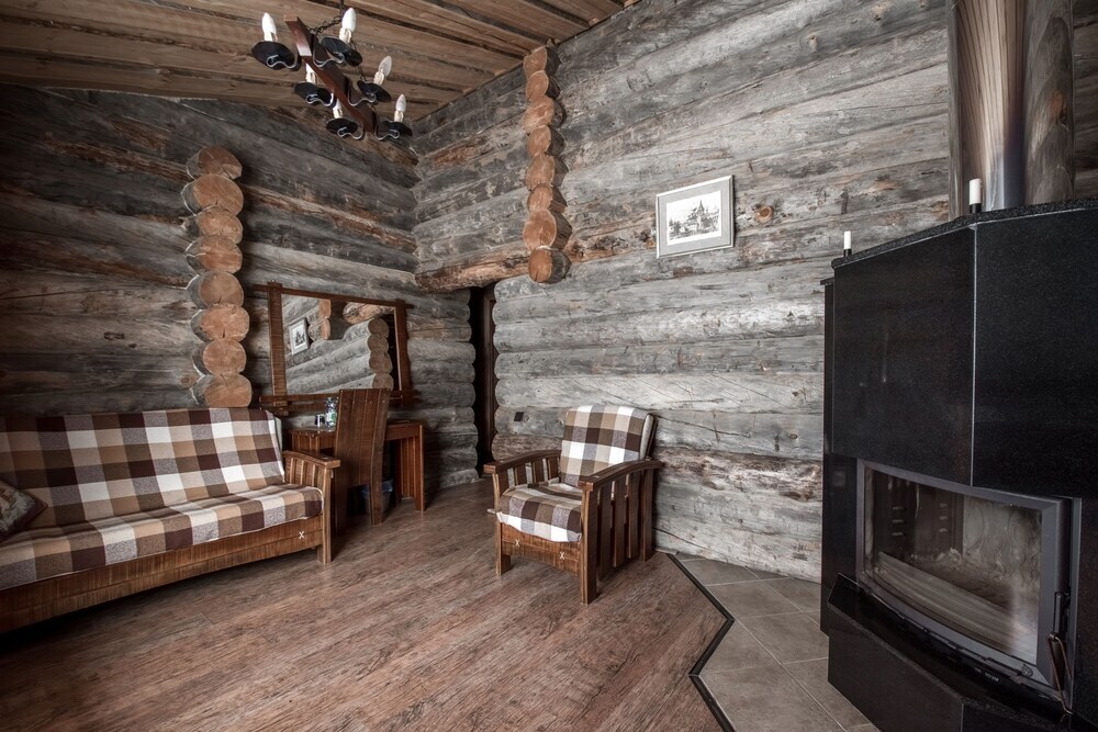 Niska - carbon neutral hotel in Unknown City