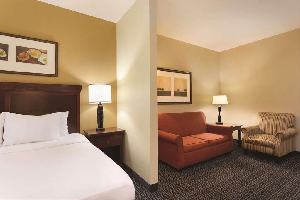 Country Inn & Suites by Radisson Goodlettsville TN - photo 6