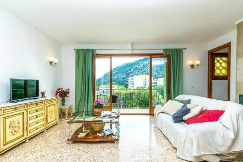 Puig - carbon neutral hotel in Pollenca