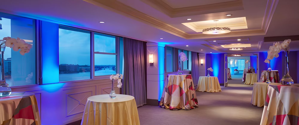 Waterstone Resort & Marina Boca Raton Curio Collection by Hilton - photo 54