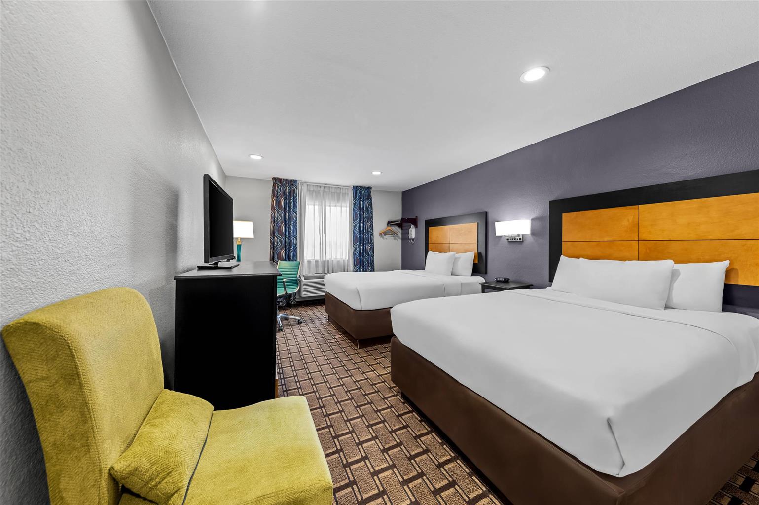 Quality Inn Denton - photo 16