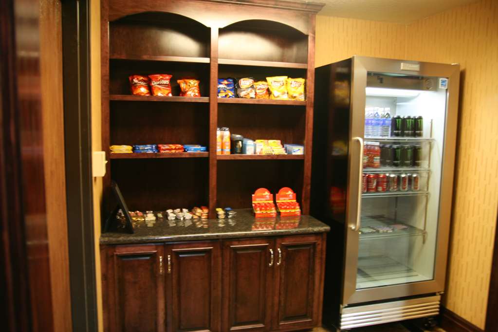Best Western Plus Midwest Inn & Suites - photo 17