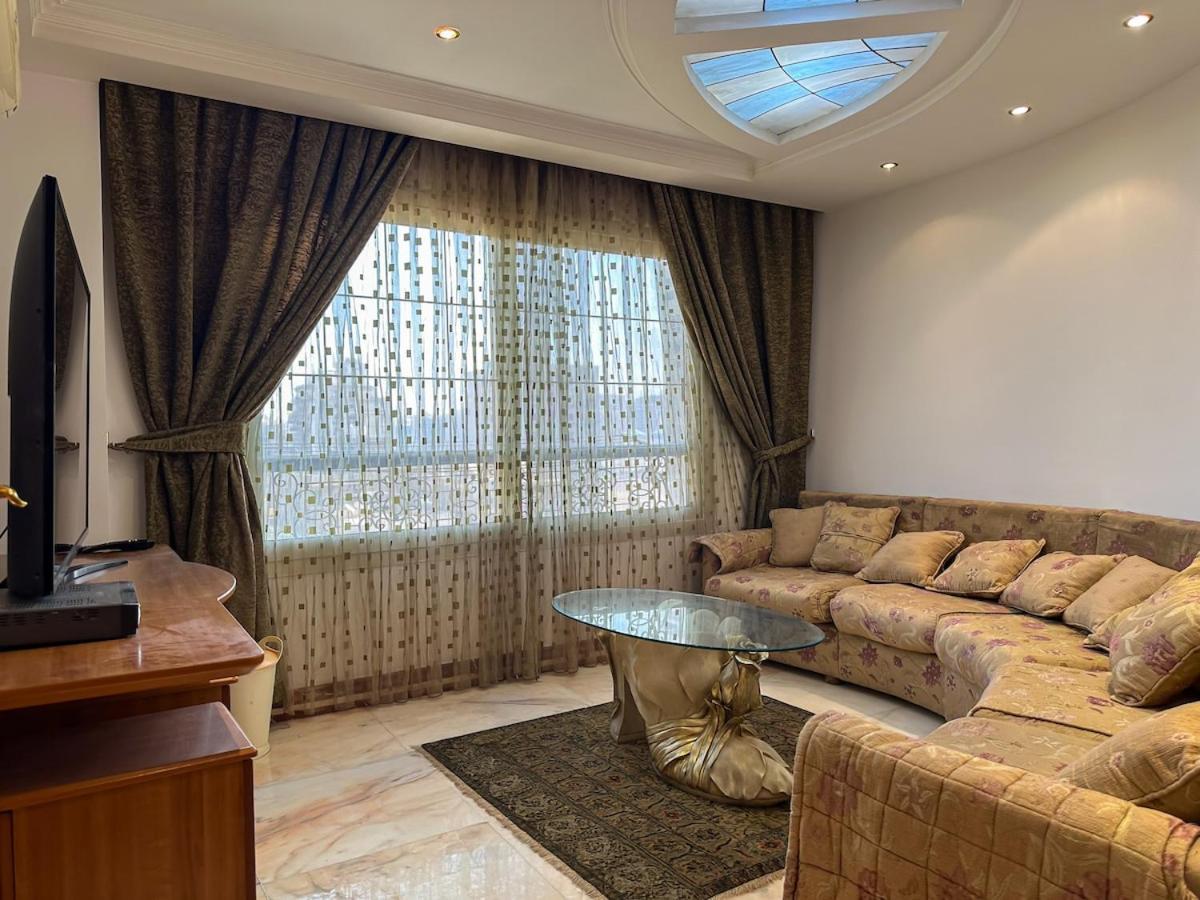 Prime Location 3BR Apartment Close to Airport — 4-Star Luxury Hotel in Cairo, Egypt