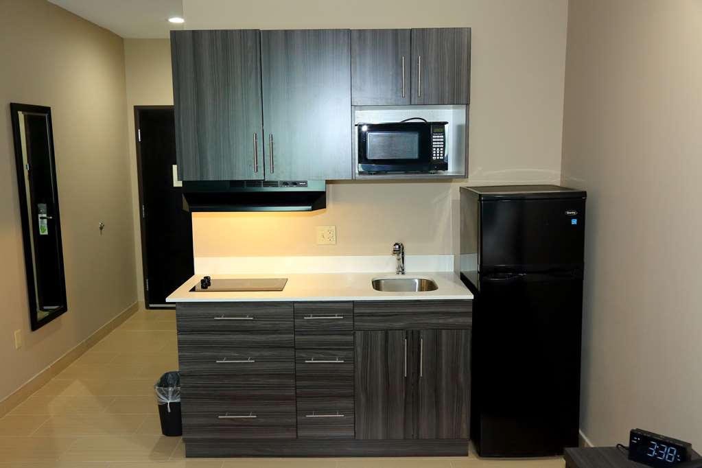 Americas Best Value Inn & Suites Prairieville - photo 18