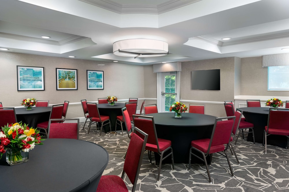 Hampton Inn Boston Bedford Burlington - photo 36
