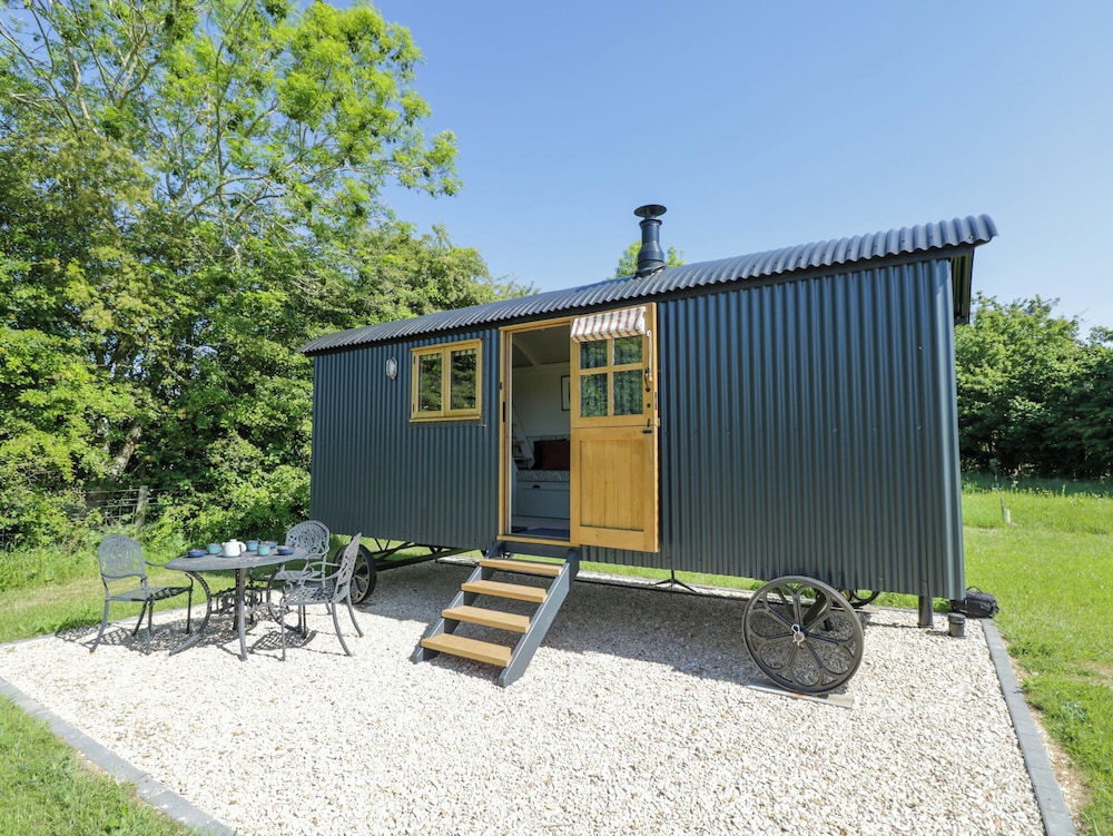 Blackthorn in Witney, United Kingdom