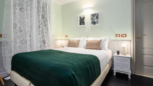 Classbnb Apartment Just a 5 Minute Walk From Piazza Duomo — 4-Star Luxury Hotel in Milan, Italy