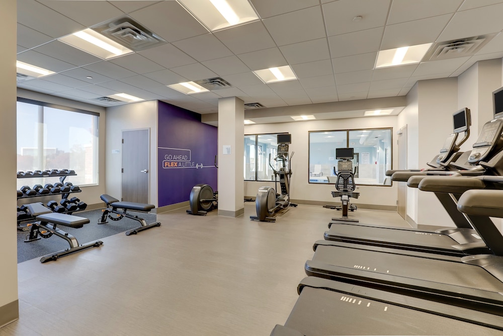 Holiday Inn Express Holly Springs Raleigh Area by IHG - photo 32