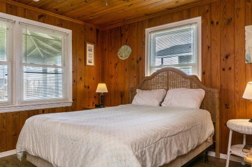 Jerseys Shore by Oak Island Accommodations - photo 17