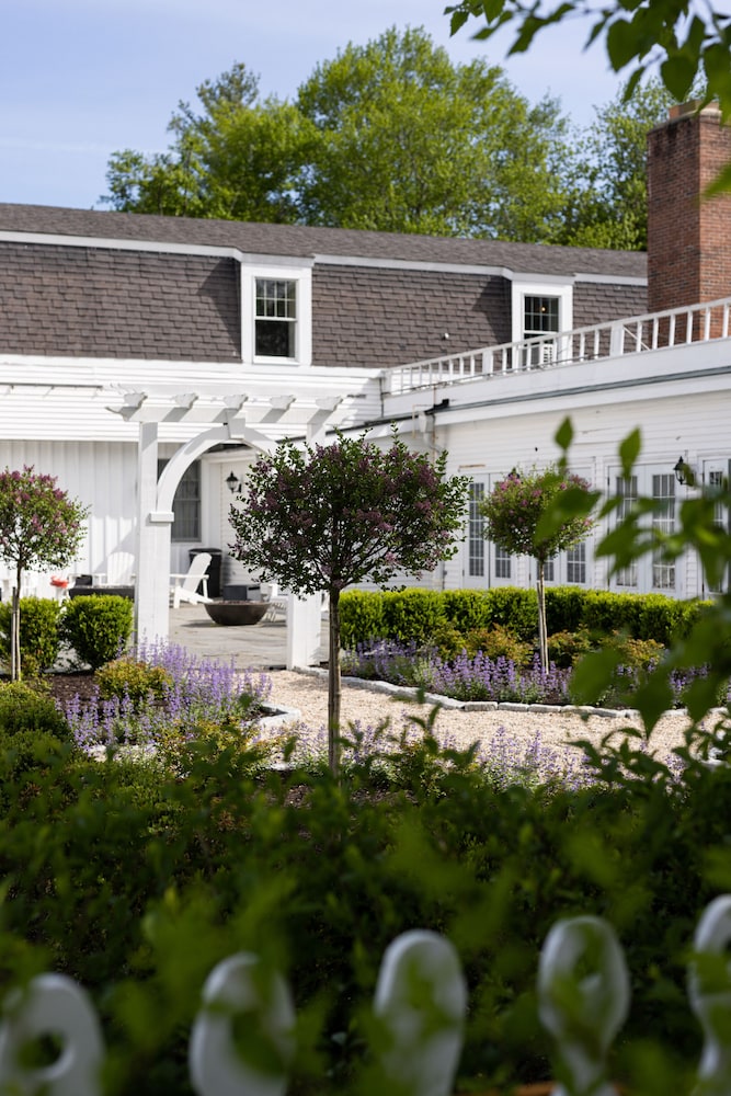 The Litchfield Inn - photo 96
