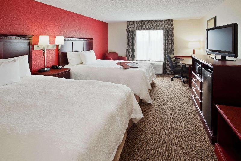 Hampton Inn & Suites Millington - photo 61