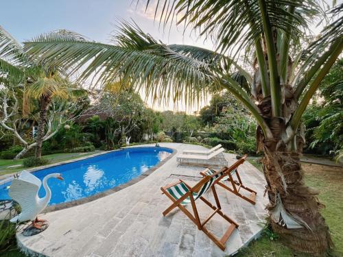Adi's Bungalow — 4-Star Luxury Hotel in Bali, Indonesia