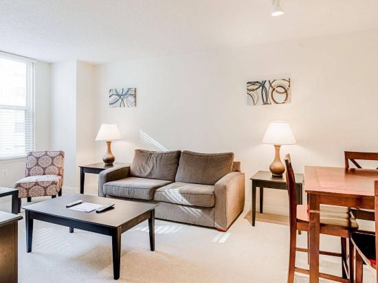 Ginosi Washington Apartel - photo 11