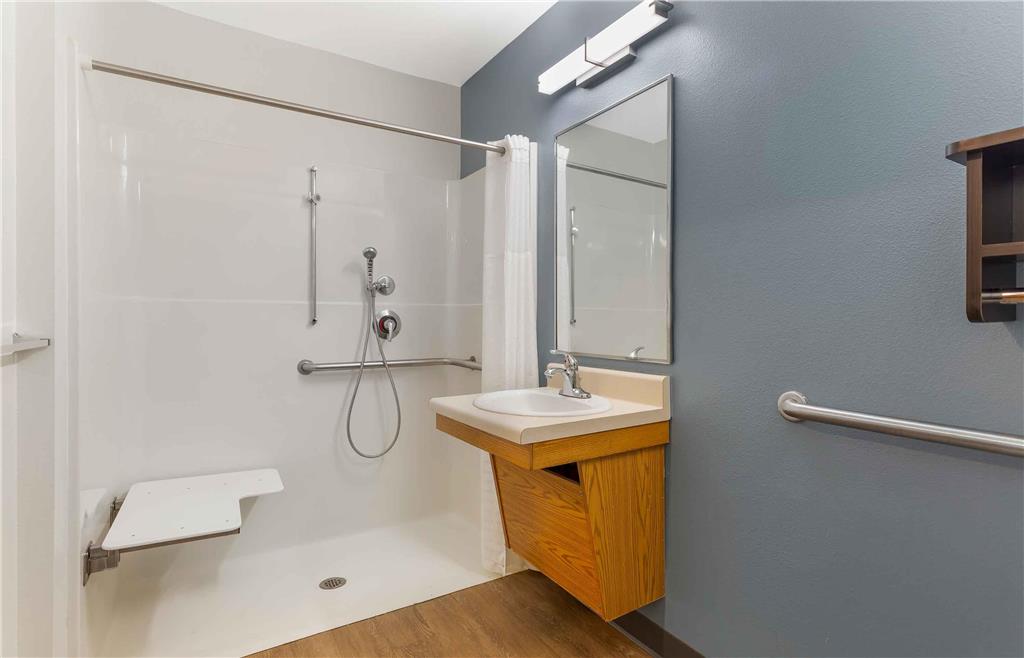 WoodSpring Suites Fort Myers Southeast - photo 14