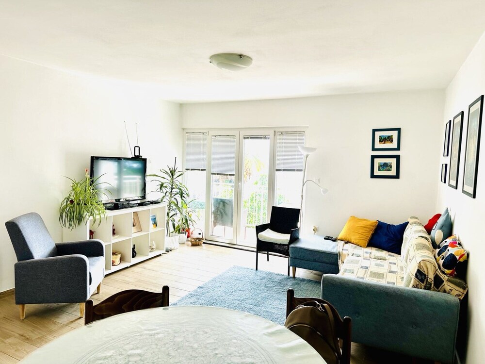 Luxury apartment Ivone with balcony and garden — 4-Star Luxury Hotel in Rijeka, Croatia