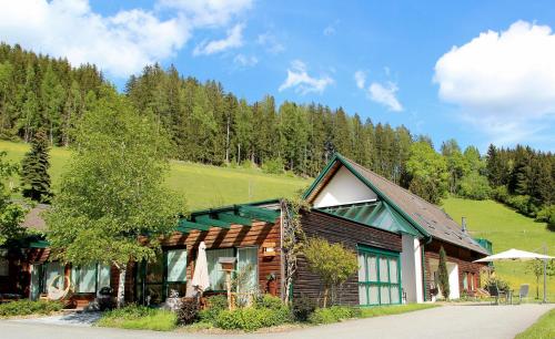 Adelwöhrer Am Hof - last minute hotel in Pusterwald
