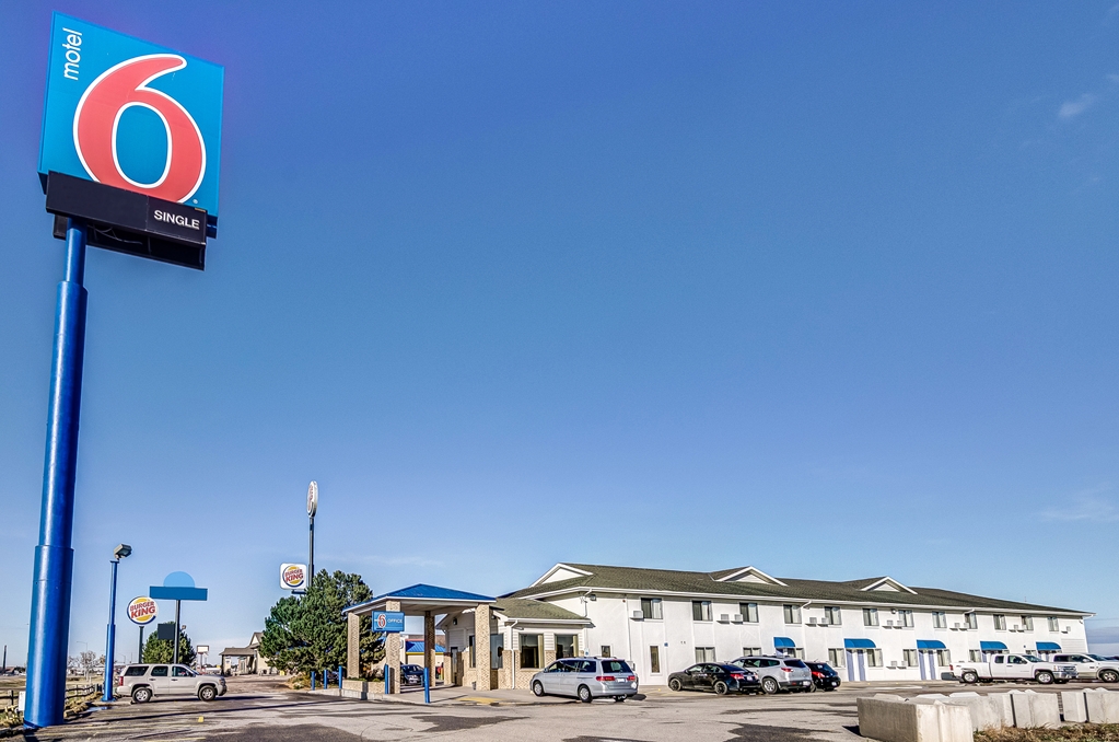 Motel 6 Colby KS - featured photo