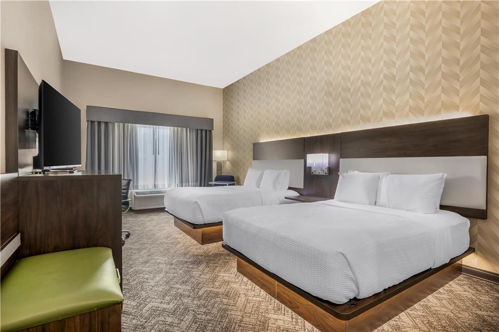 Best Western Plus Parkside Inn & Suites - photo 9