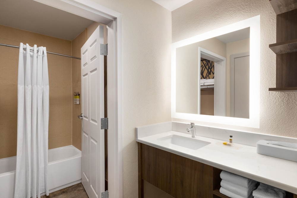Staybridge Suites Quantico Stafford by IHG - photo 21