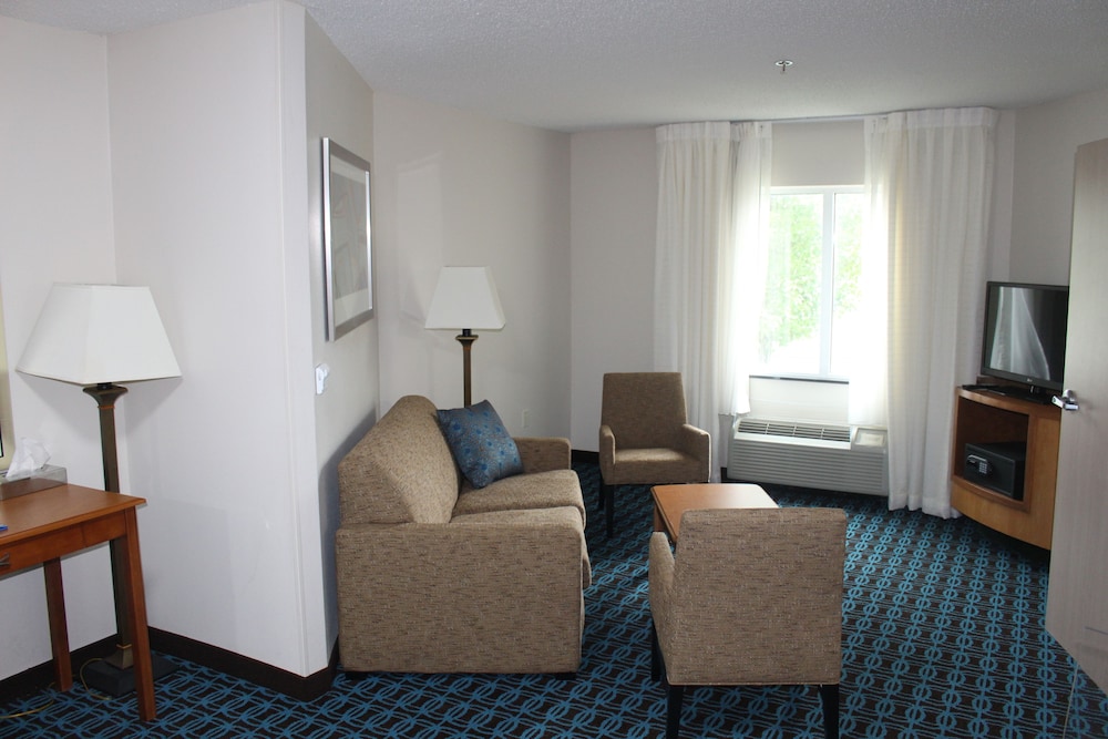 Fairfield Inn & Suites by Marriott Kansas City Liberty - photo 34