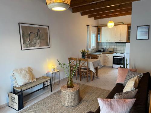Perdika's Nest family friendly house by the sea — 4-Star Luxury Hotel in Perdika, Greece