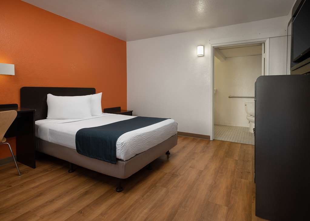 Motel 6 Carpinteria CA Santa Barbara North - photo 13